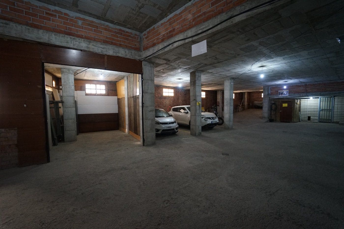 Apartamento de 18 habitaciones en Vélez-Málaga en venta - 500.000 € (Ref: 9675042)