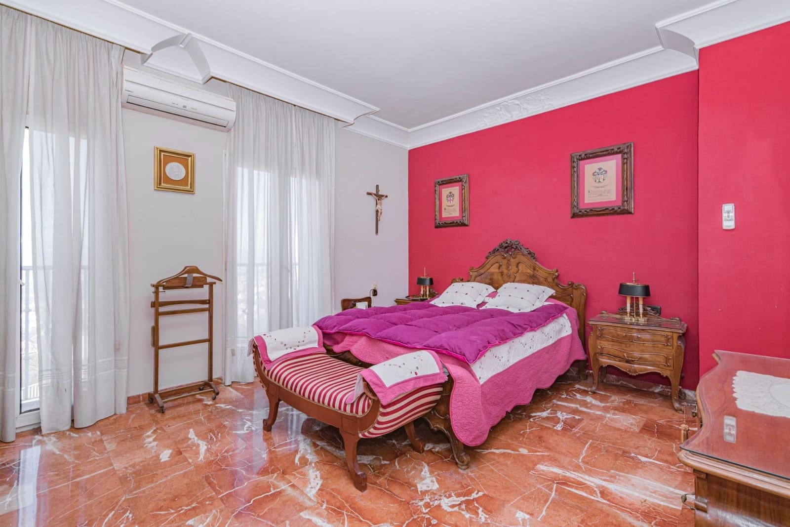 5 bedroom Villa for sale in Monachil with pool garage - € 399,000 (Ref: 9675048)