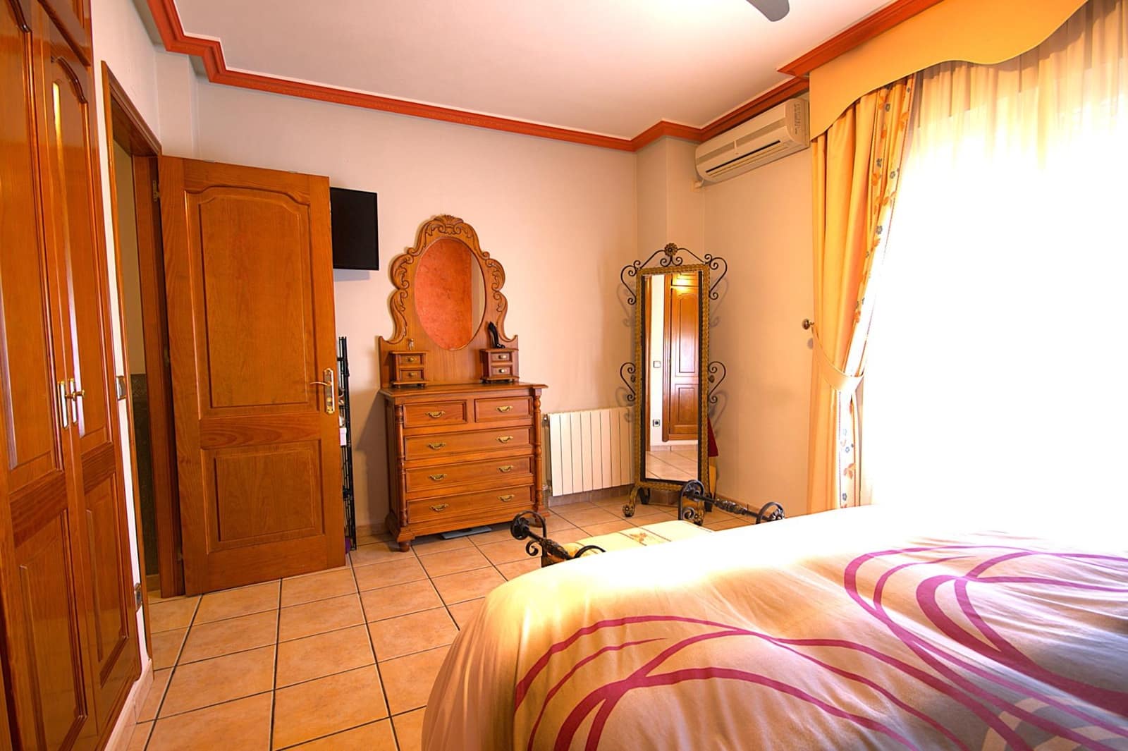6 camera da letto Villetta a Schiera in vendita in Pozo Alcon con piscina garage - 189.900 € (Rif: 9675050)