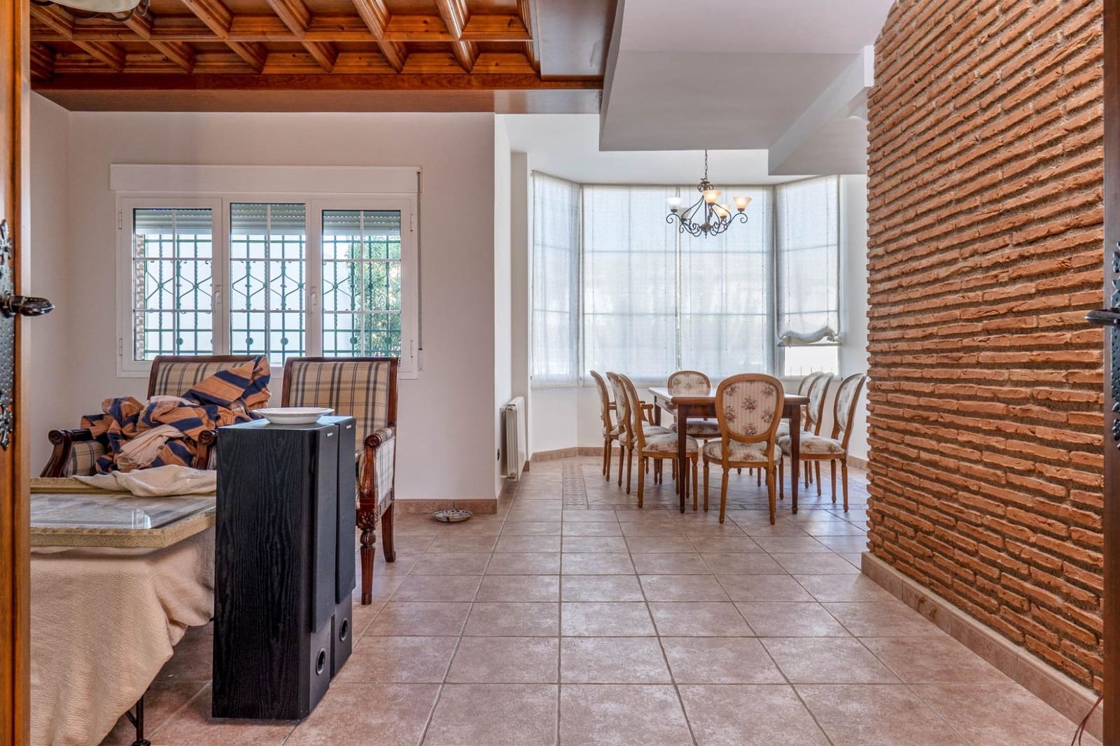 5 sypialnia Willa na sprzedaż w Santa Fe z basenem garażem - 450 000 € (Ref: 9675051)