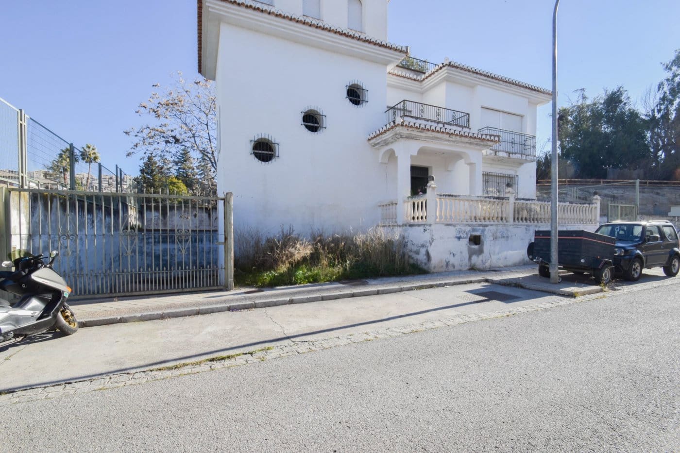 Gewerbe zu verkaufen in Granada Stadt - 455.000 € (Ref: 9675052)