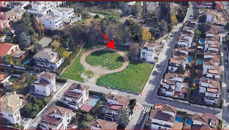 Gewerbe zu verkaufen in Granada Stadt - 455.000 € (Ref: 9675052)