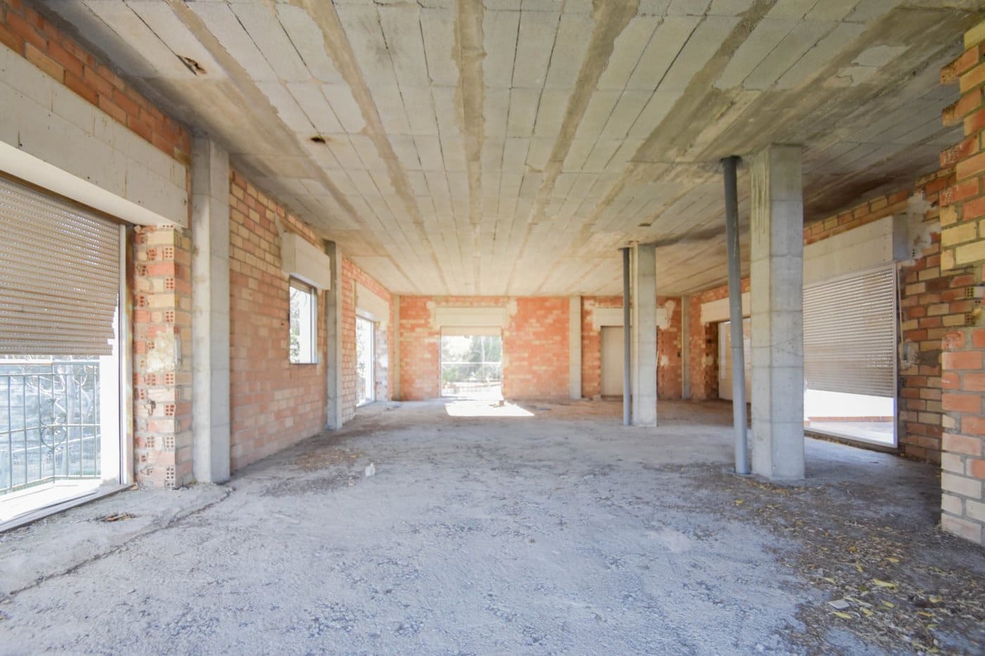 Gewerbe zu verkaufen in Granada Stadt - 455.000 € (Ref: 9675052)