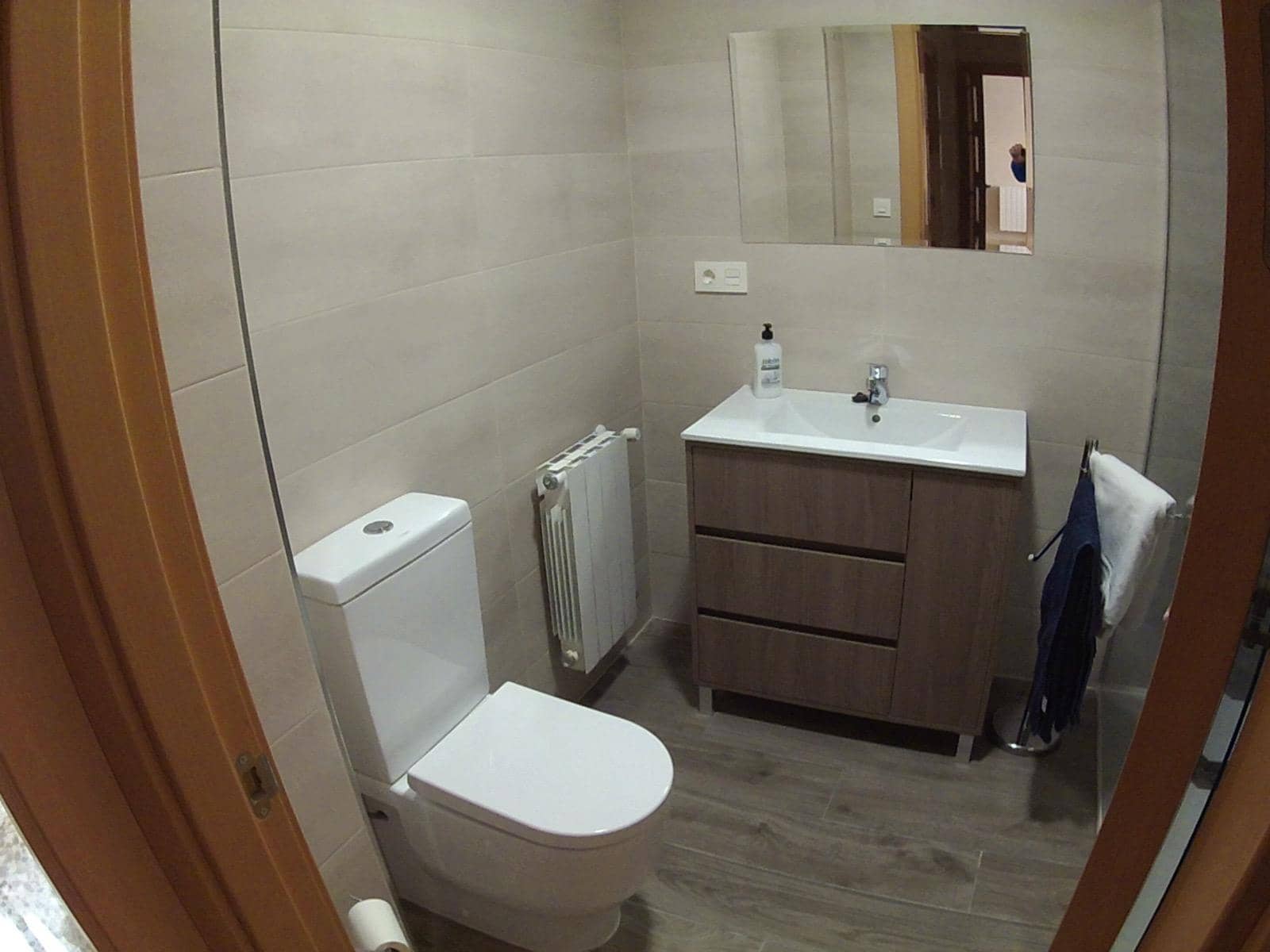 4 sovrum Lägenhet att hyra i Granada stad - 1 350 € (Ref: 9677643)