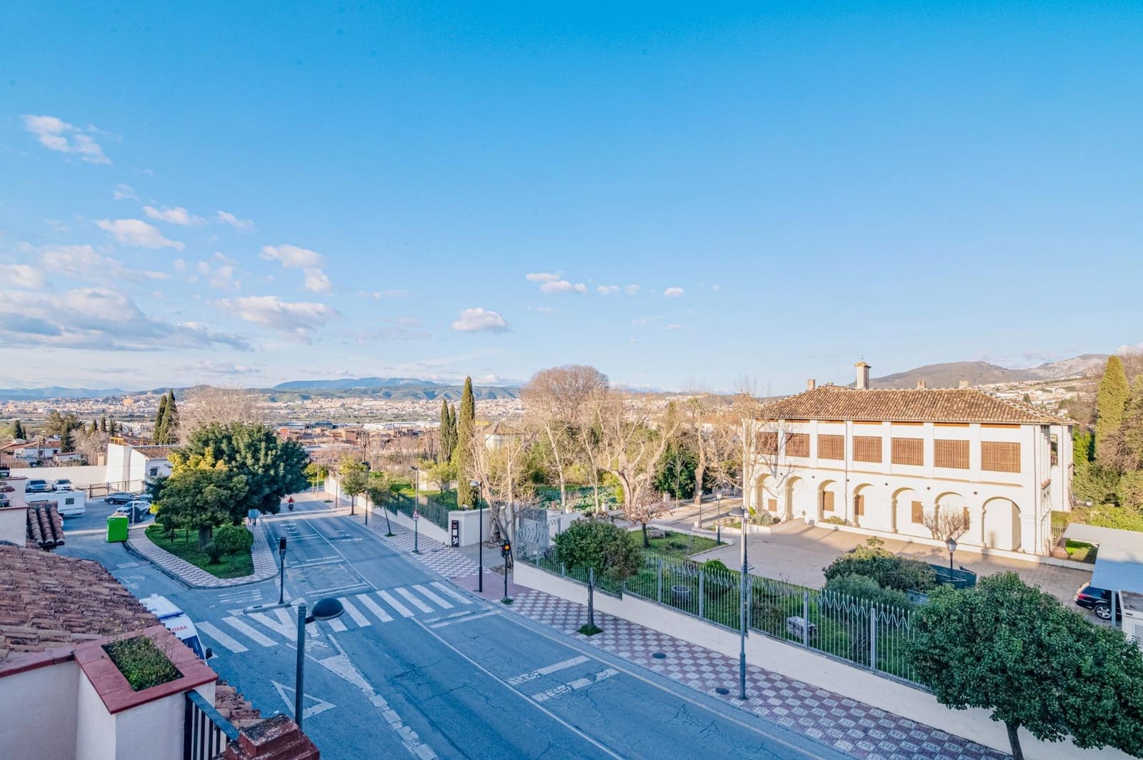 2 slaapkamer Penthouse te koop in La Zubia met zwembad garage - € 200.000 (Ref: 9680017)