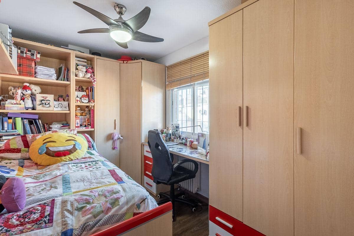 5 soveværelse Rækkehus til salg i Ogijares med garage - € 339.000 (Ref: 9680019)