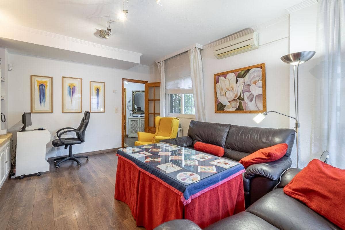 5 soveværelse Rækkehus til salg i Ogijares med garage - € 339.000 (Ref: 9680019)