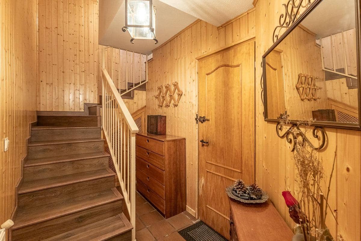 5 soveværelse Rækkehus til salg i Ogijares med garage - € 339.000 (Ref: 9680019)