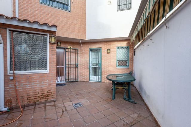 5 camera da letto Villetta a Schiera in vendita in Ogíjares con garage - 339.000 € (Rif: 9680019)