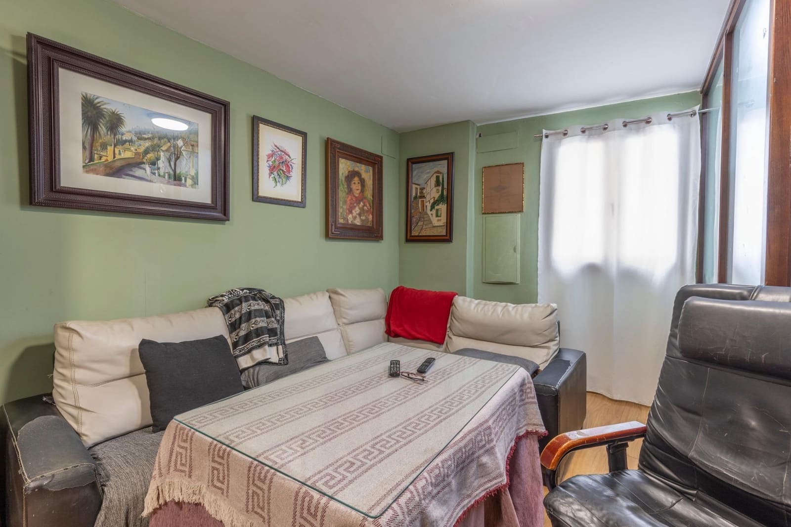 3 quarto Casa em Banda para venda em Granada cidade - 350 000 € (Ref: 9680020)