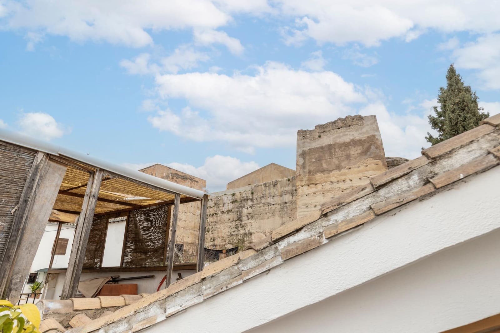 3 quarto Casa em Banda para venda em Granada cidade - 350 000 € (Ref: 9680020)