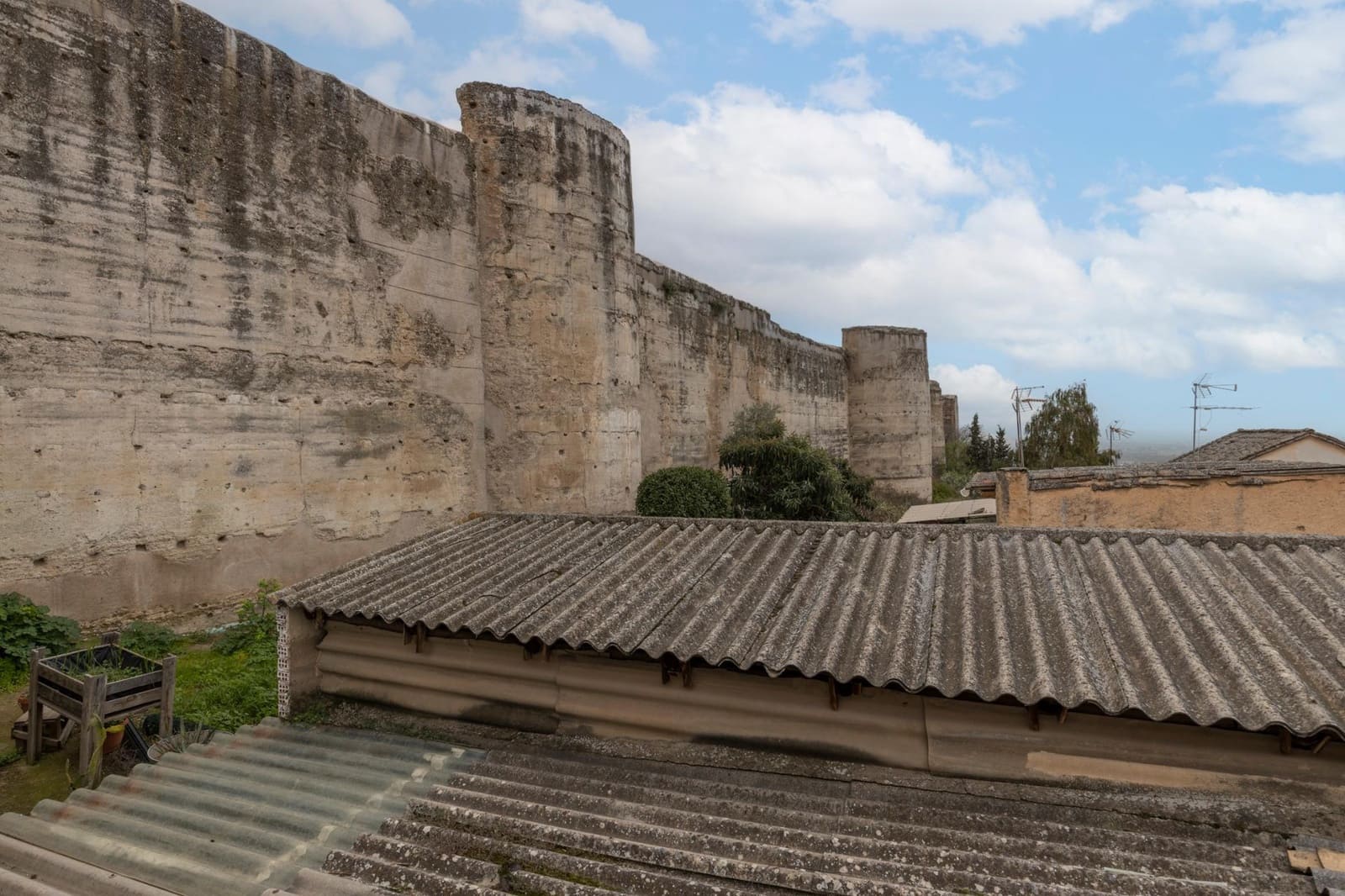 3 quarto Casa em Banda para venda em Granada cidade - 350 000 € (Ref: 9680020)