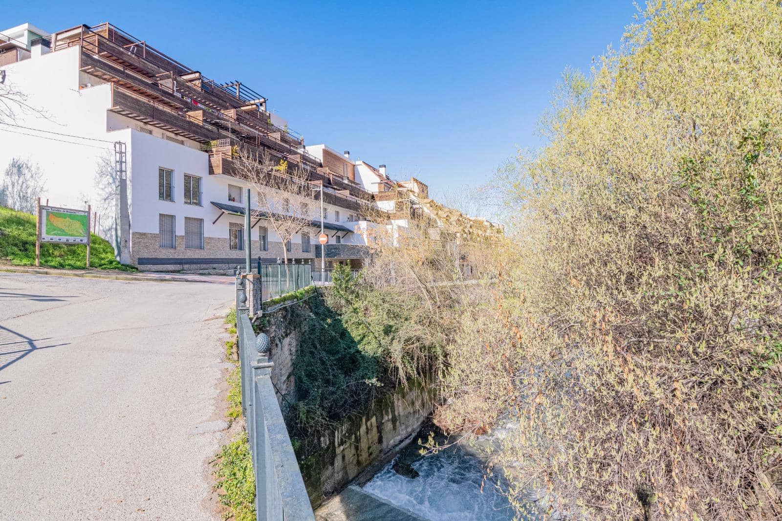 2 Zimmer Penthouse zu verkaufen in Monachil mit Garage - 164.990 € (Ref: 9686781)