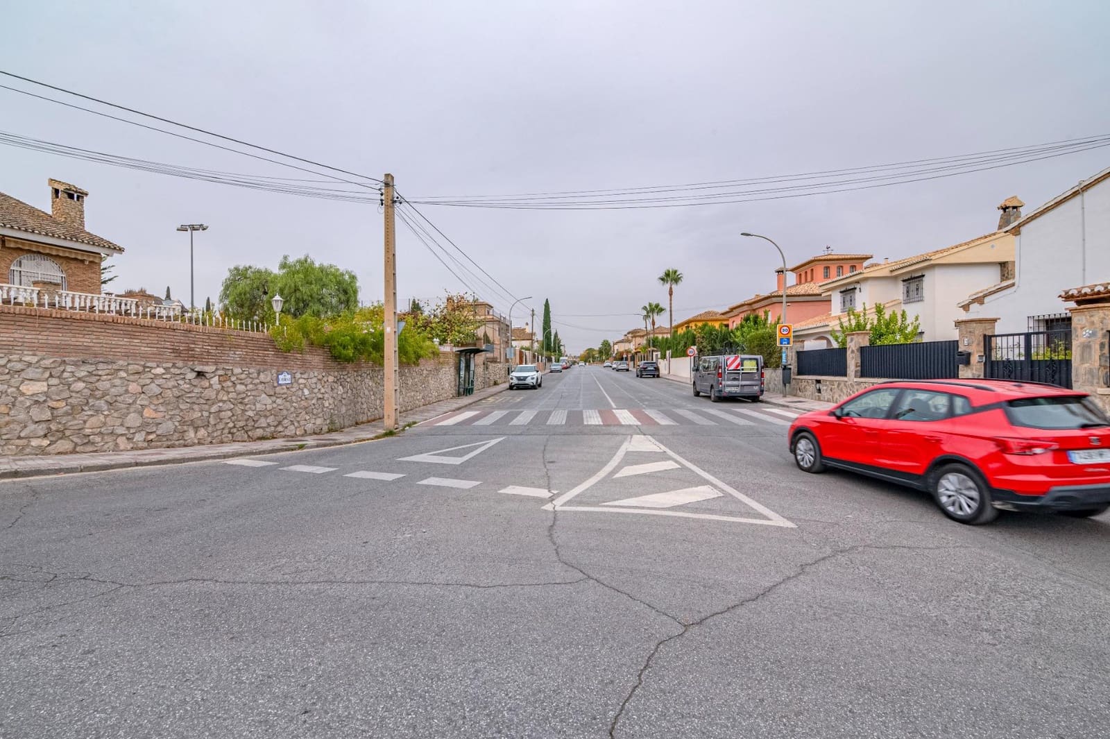 5 slaapkamer Villa te koop in La Zubia met zwembad garage - € 1.190.000 (Ref: 9686782)