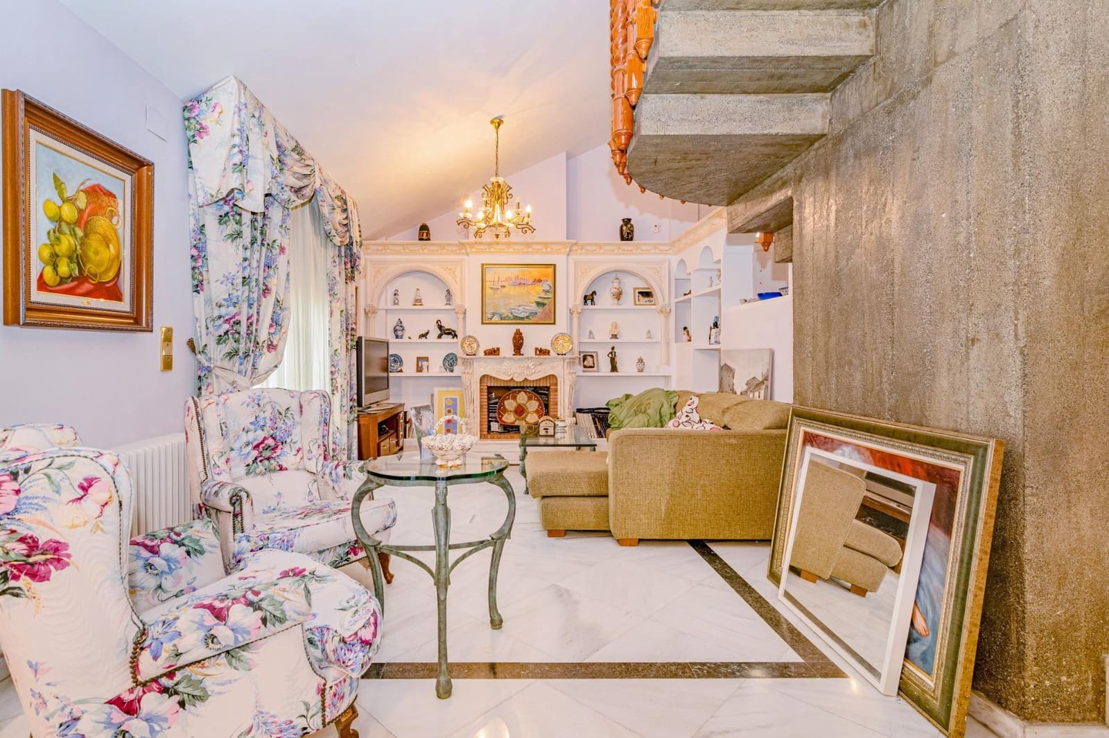 5 slaapkamer Villa te koop in La Zubia met zwembad garage - € 1.190.000 (Ref: 9686782)