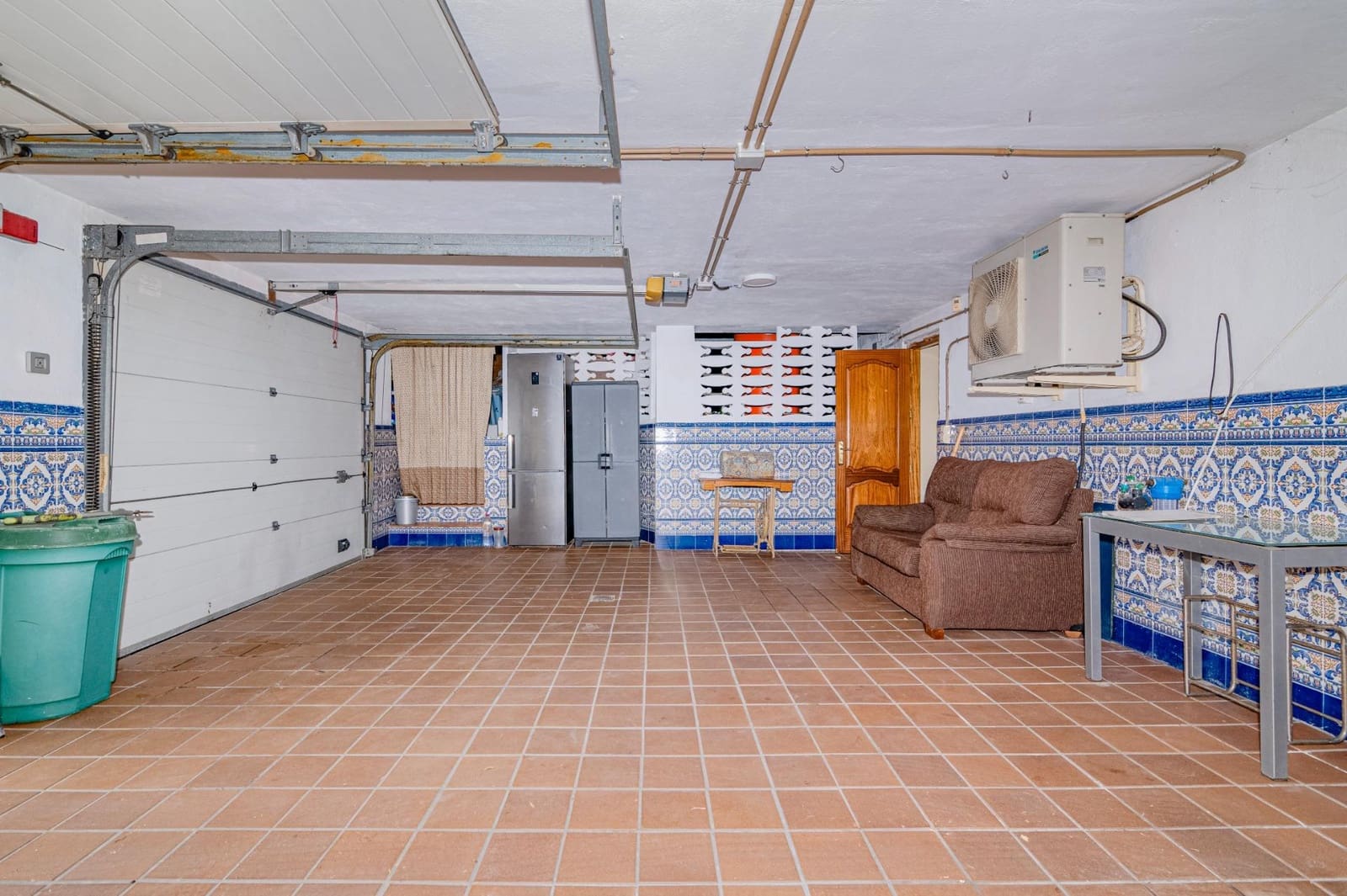 5 slaapkamer Villa te koop in La Zubia met zwembad garage - € 1.190.000 (Ref: 9686782)