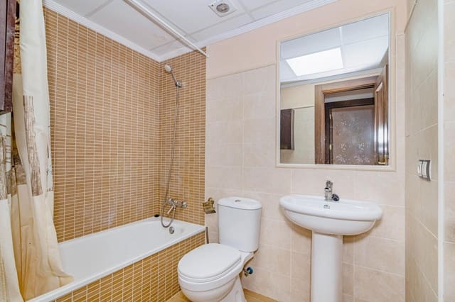 2 sypialnia Mieszkanie na sprzedaż w La Zubia - 150 000 € (Ref: 9686783)