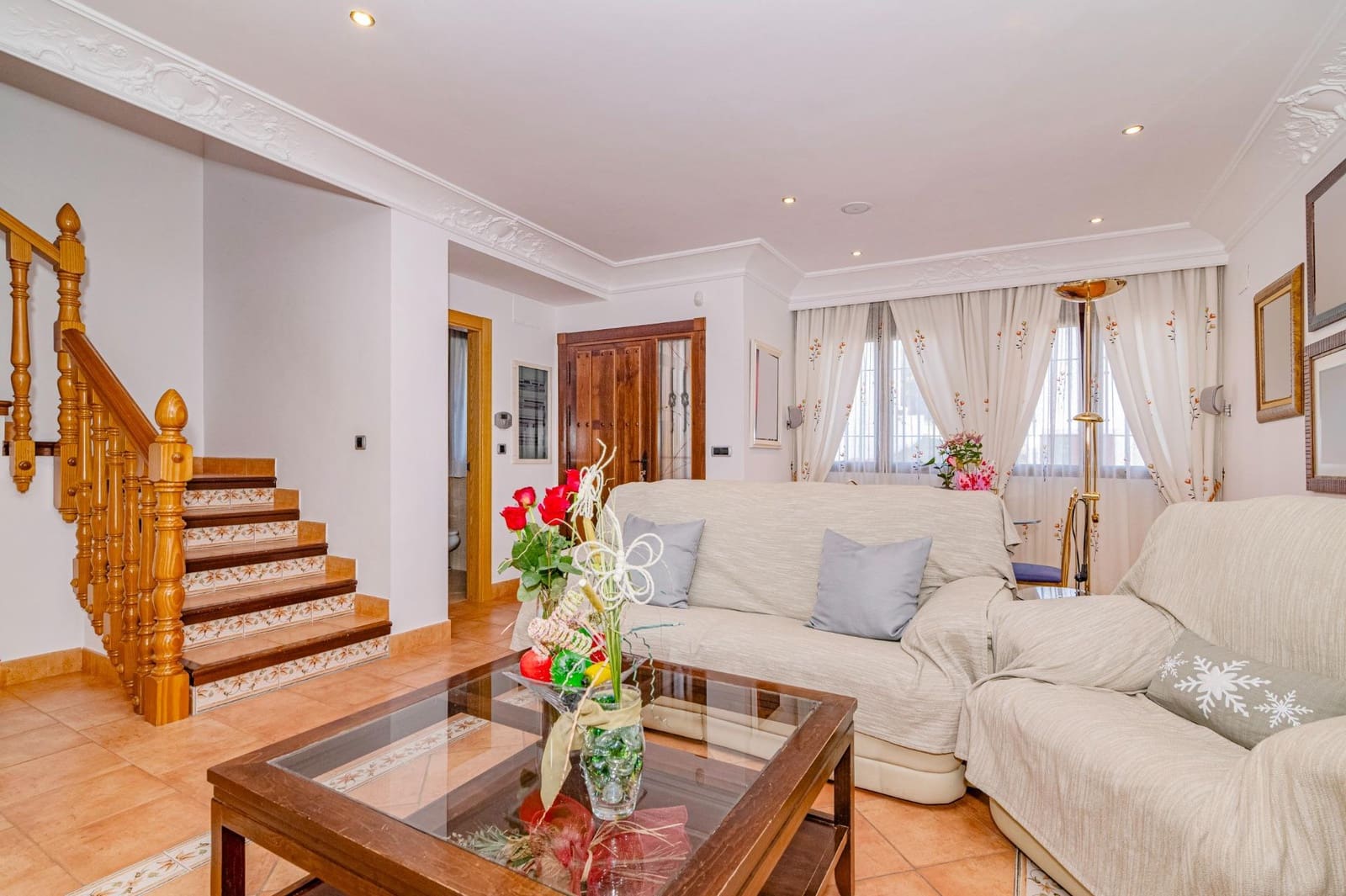 4 soverom Rekkehus til salgs i La Zubia med svømmebasseng garasje - € 370 000 (Ref: 9686784)