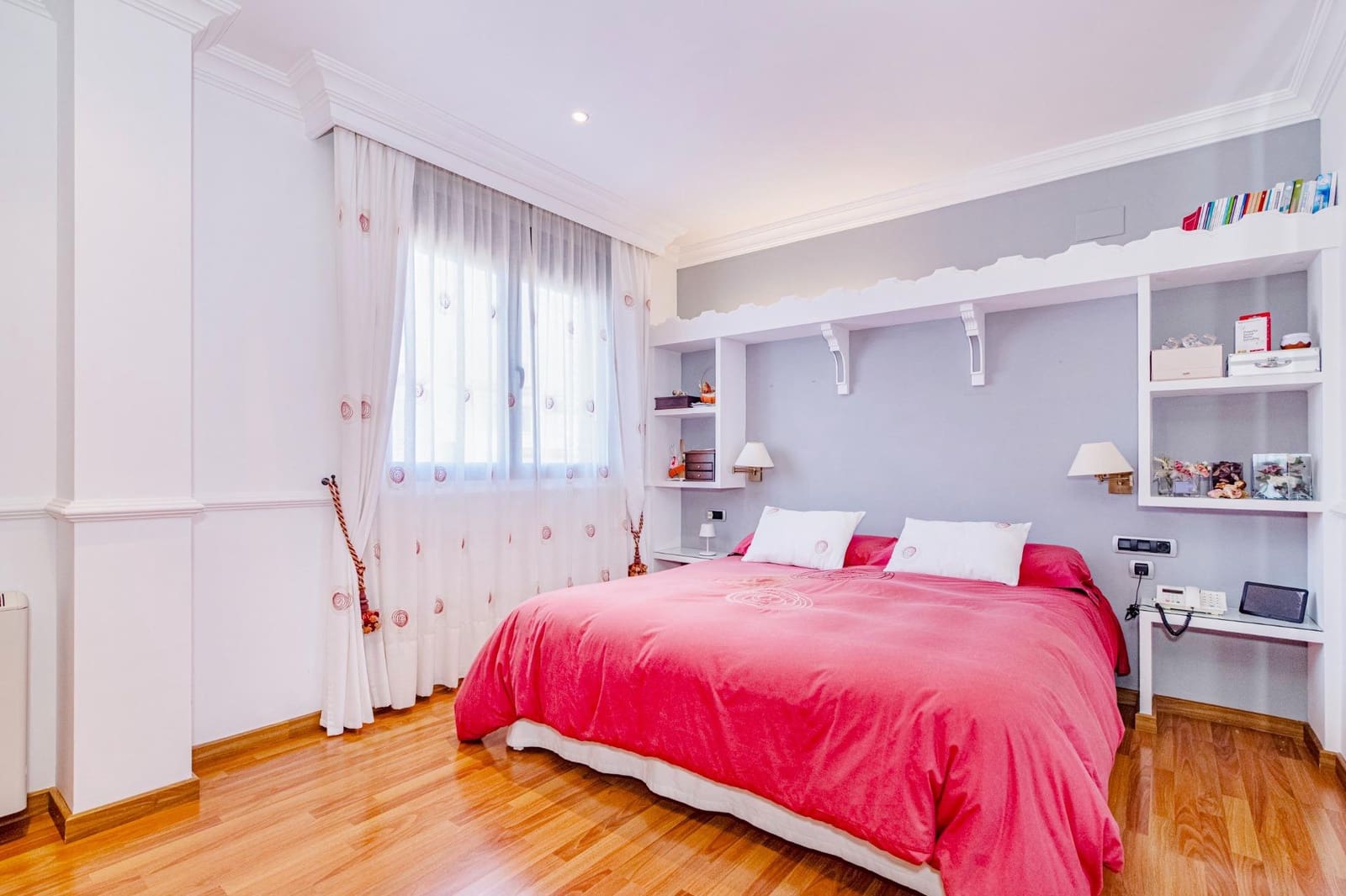 4 soverom Rekkehus til salgs i La Zubia med svømmebasseng garasje - € 370 000 (Ref: 9686784)