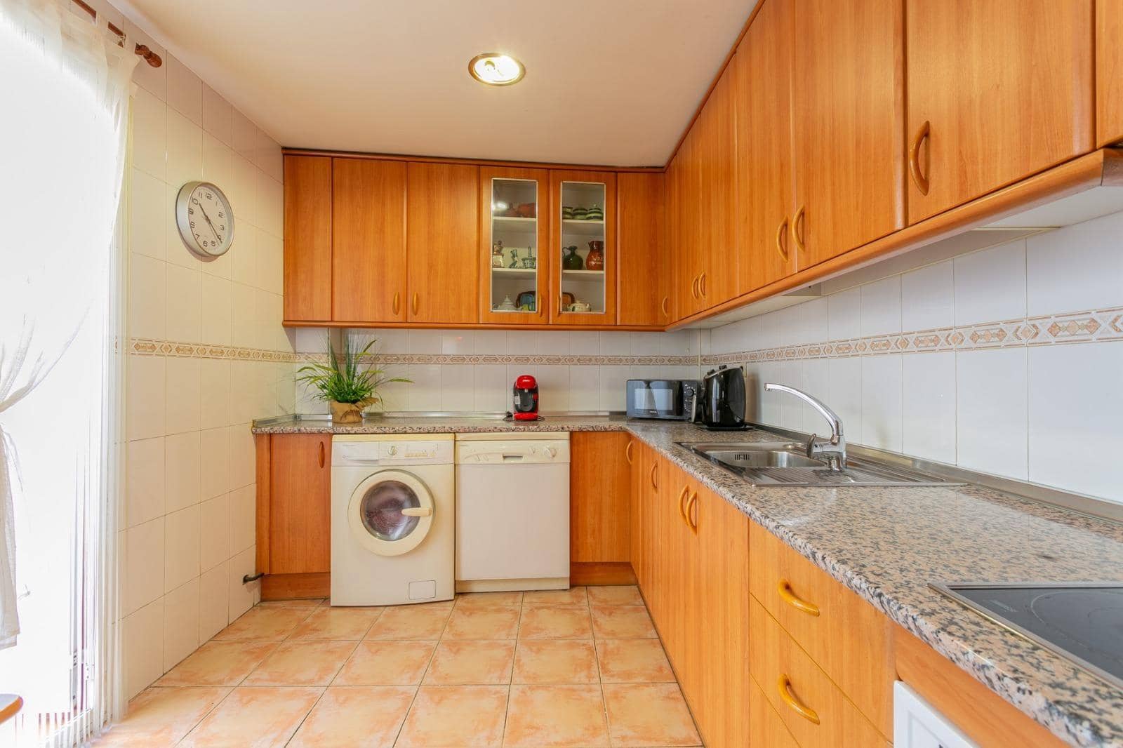 3 camera da letto Villetta a Schiera in vendita in Granada citta con garage - 290.000 € (Rif: 9686787)