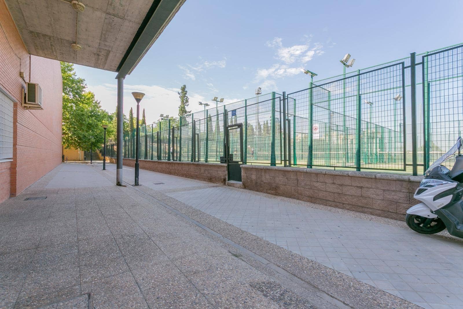 3 camera da letto Villetta a Schiera in vendita in Granada citta con garage - 290.000 € (Rif: 9686787)