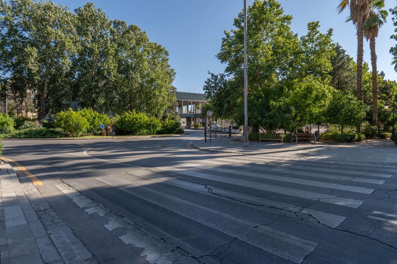 2 soveværelse Lejlighed til salg i Granada by med garage - € 195.000 (Ref: 9691152)