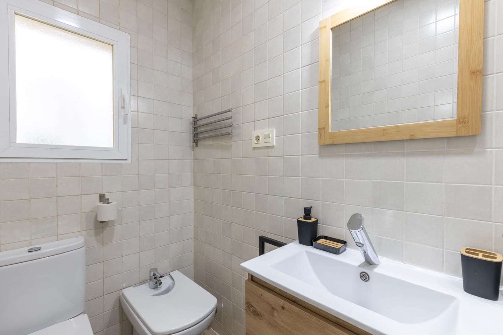 2 soveværelse Lejlighed til salg i Granada by - € 239.000 (Ref: 9691153)