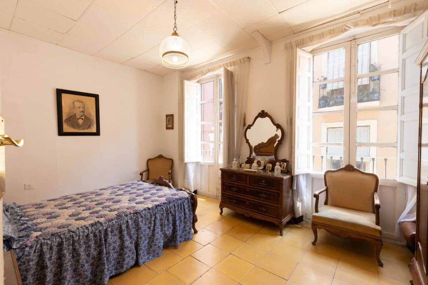 Erhverv til salg i Granada by - € 1.099.999 (Ref: 9698967)