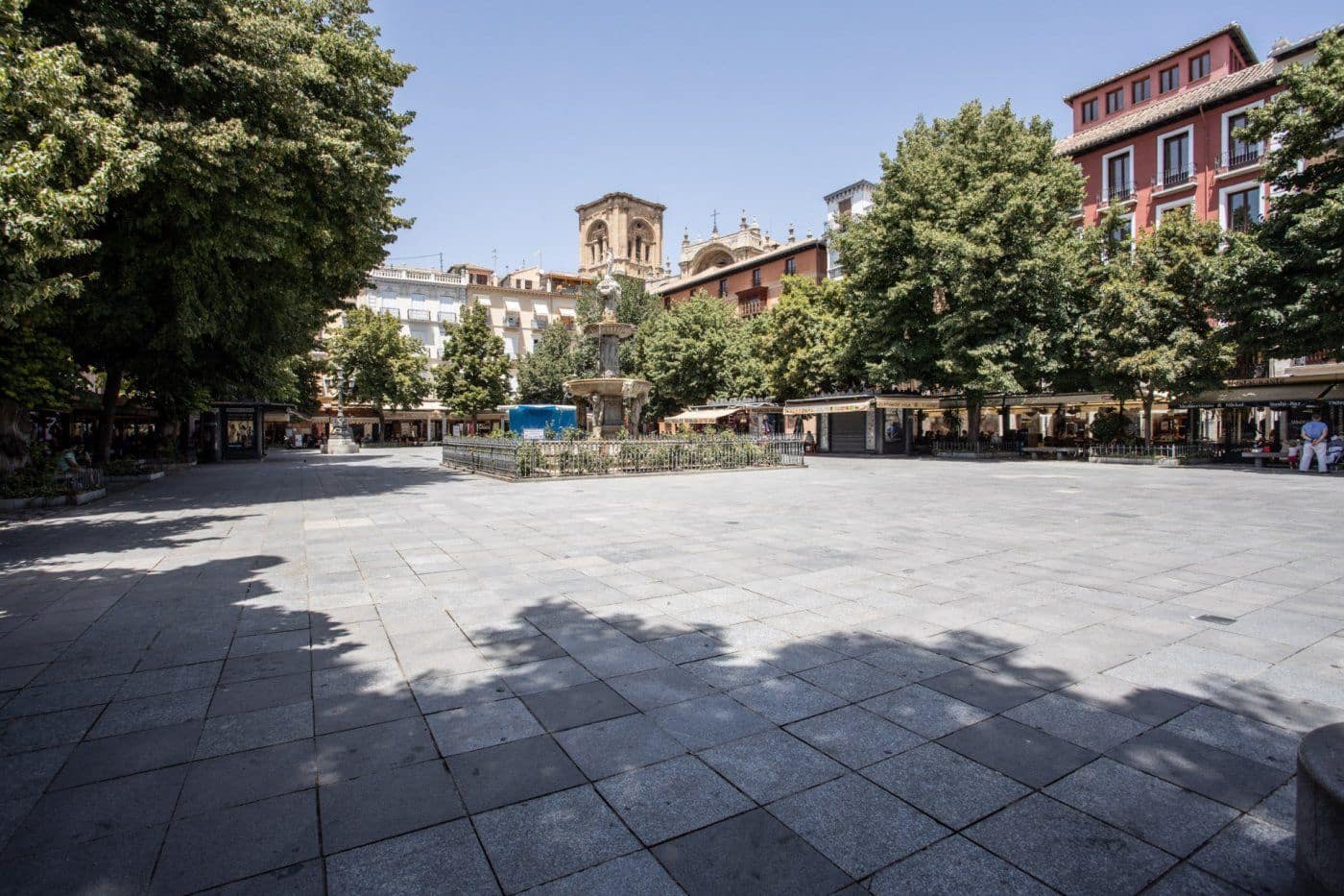 Erhverv til salg i Granada by - € 1.099.999 (Ref: 9698967)