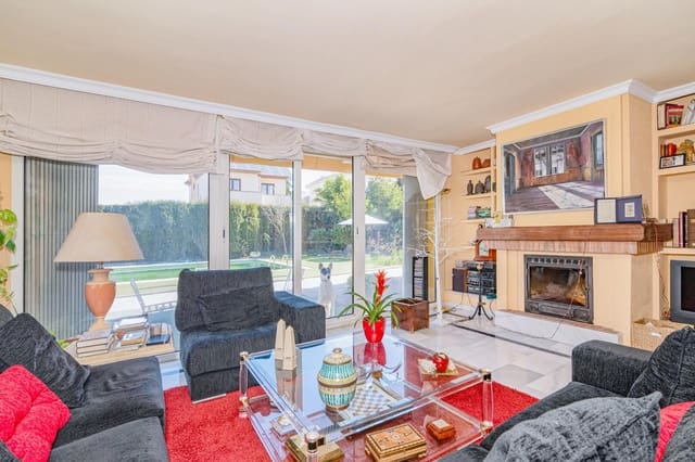 6 soveværelse Villa til salg i Gójar med garage - € 480.000 (Ref: 9702136)