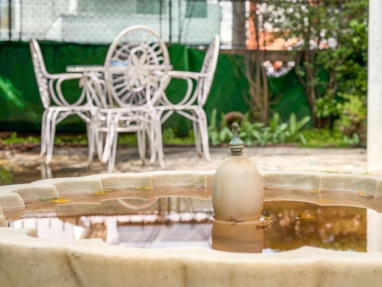 6 bedroom Semi-detached Villa for sale in Granada city with garage - € 595,000 (Ref: 9709223)