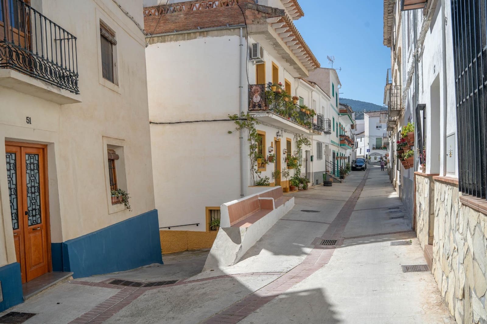 4 bedroom Finca/Country House for sale in Albunuelas - € 47,000 (Ref: 9712217)