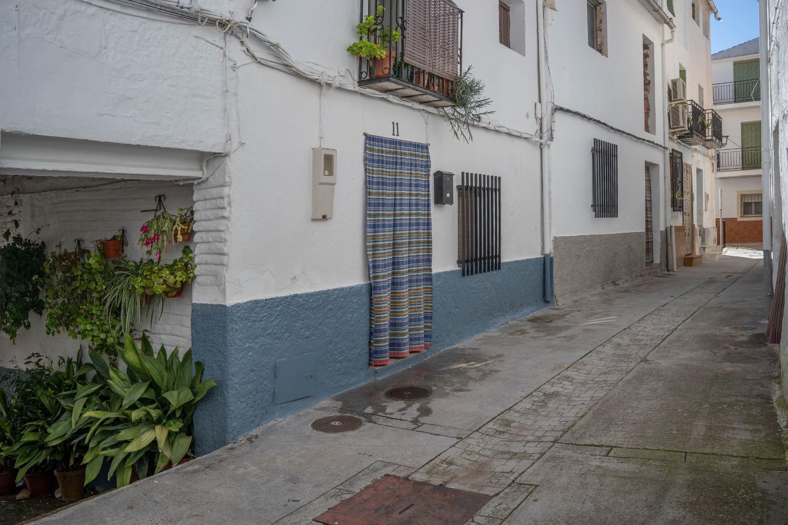 4 bedroom Finca/Country House for sale in Albunuelas - € 47,000 (Ref: 9712217)