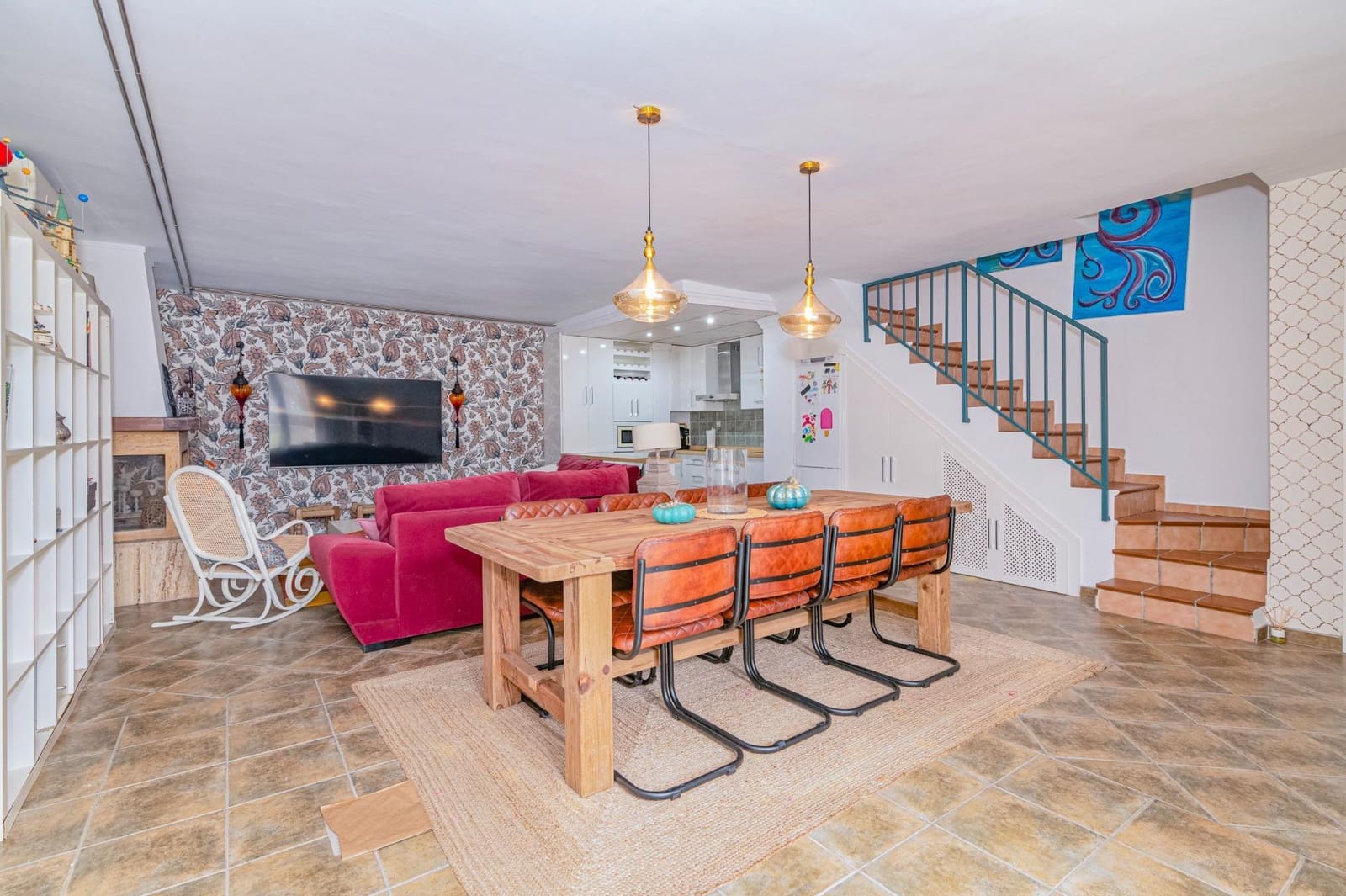 3 bedroom Semi-detached Villa for sale in Peligros with pool garage - € 318,000 (Ref: 9712220)