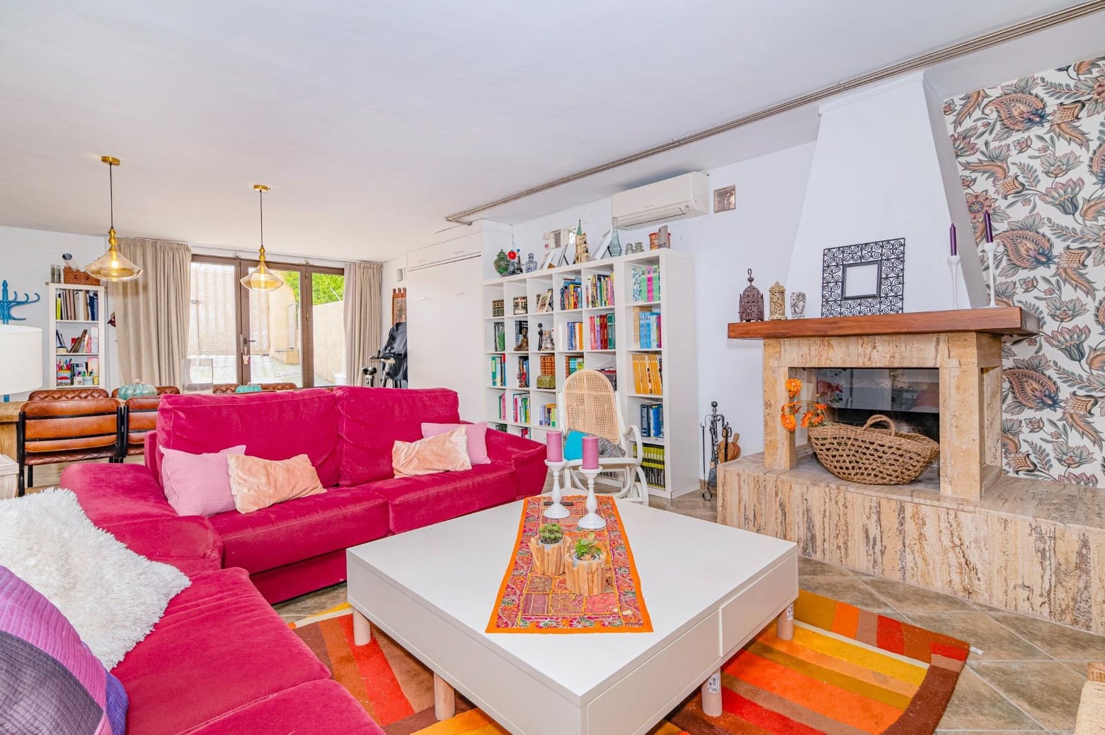 3 bedroom Semi-detached Villa for sale in Peligros with pool garage - € 318,000 (Ref: 9712220)