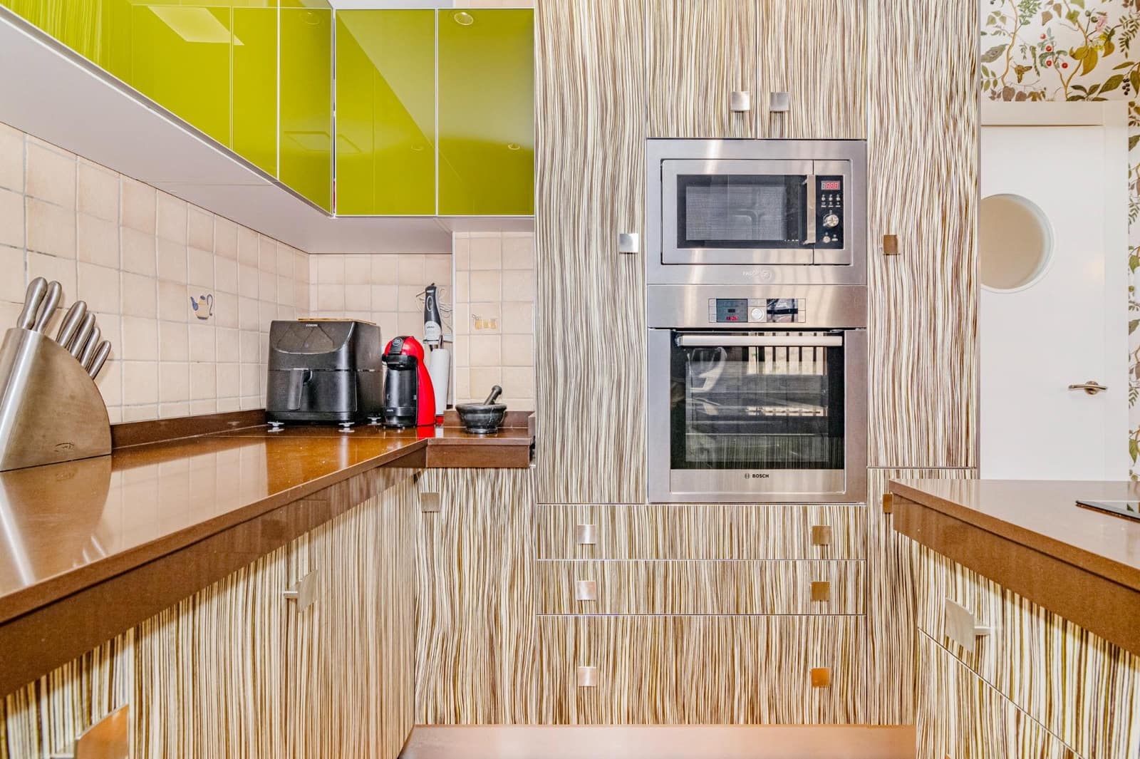 3 bedroom Semi-detached Villa for sale in Peligros with pool garage - € 318,000 (Ref: 9712220)