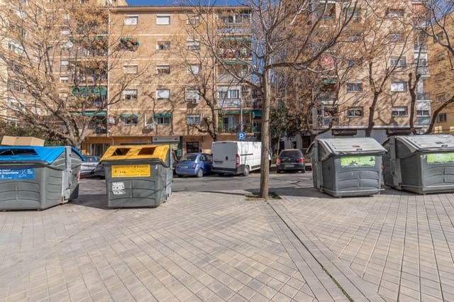 3 camera da letto Appartamento in vendita in Zaidin, Granada città - 180.000 € (Rif: 9721914)