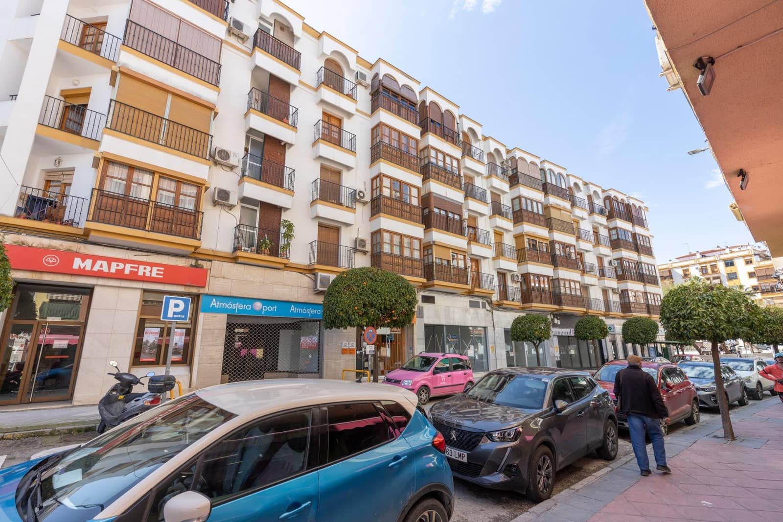 4 bedroom Flat for sale in Loja - € 119,000 (Ref: 9721915)