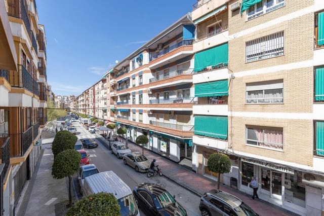 4 camera da letto Appartamento in vendita in Loja - 119.000 € (Rif: 9721915)