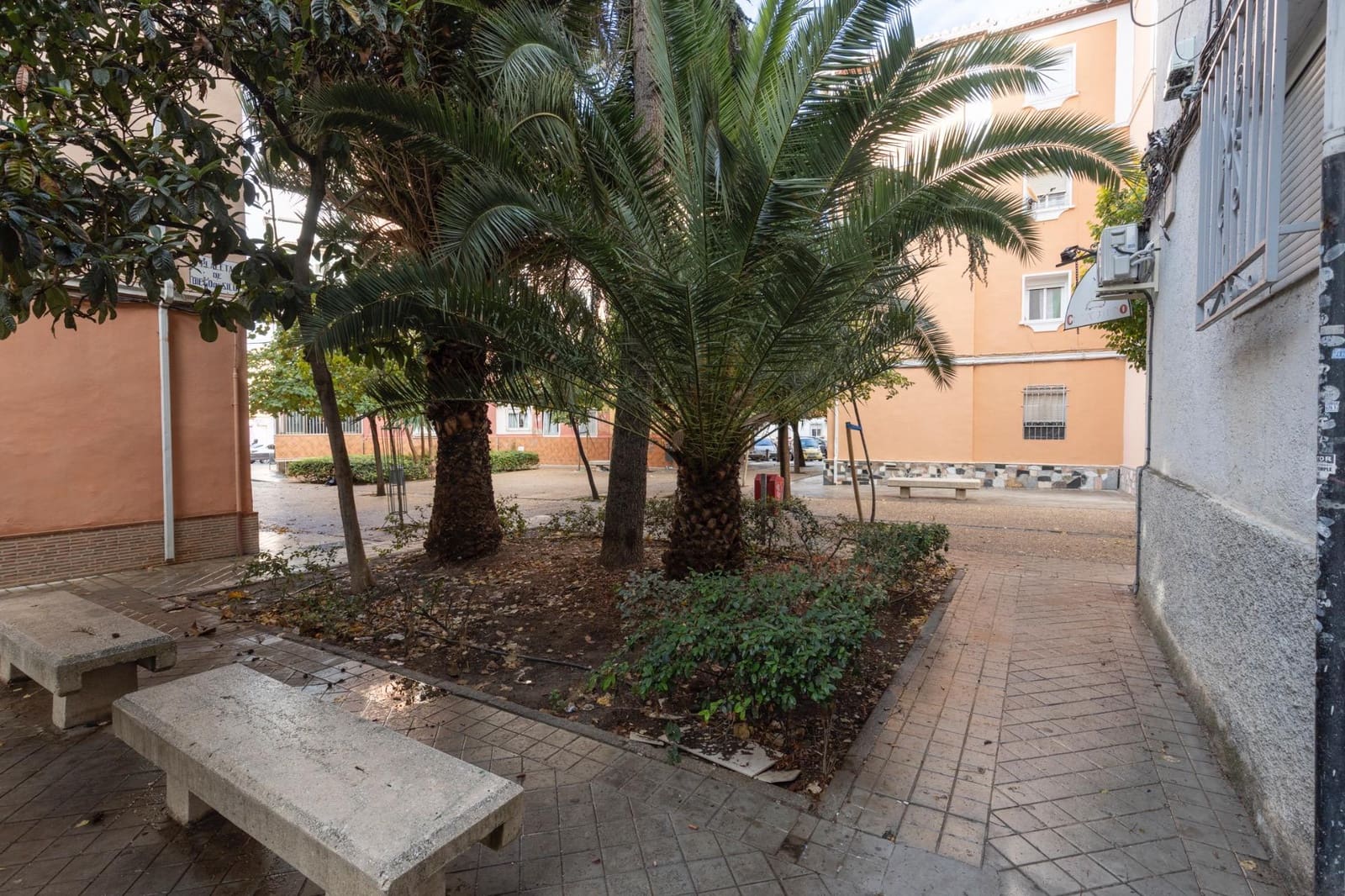 3 bedroom Flat for sale in Granada city - € 185,000 (Ref: 9726859)