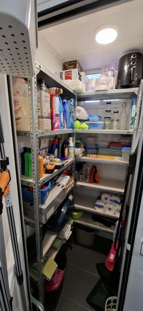 2 slaapkamer Flat te huur in Granada stad - € 900 (Ref: 9732439)