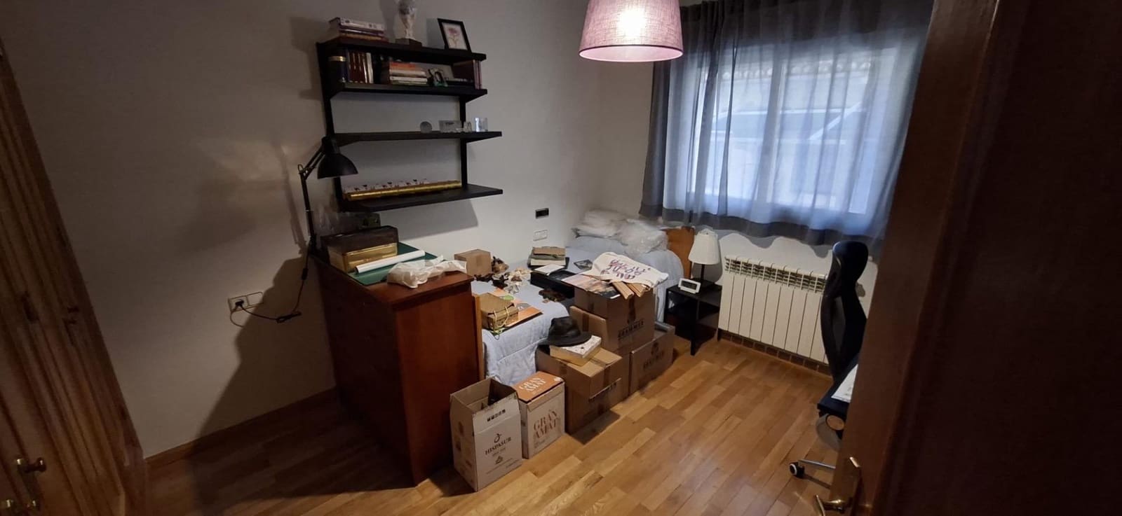 2 slaapkamer Flat te huur in Granada stad - € 900 (Ref: 9732439)