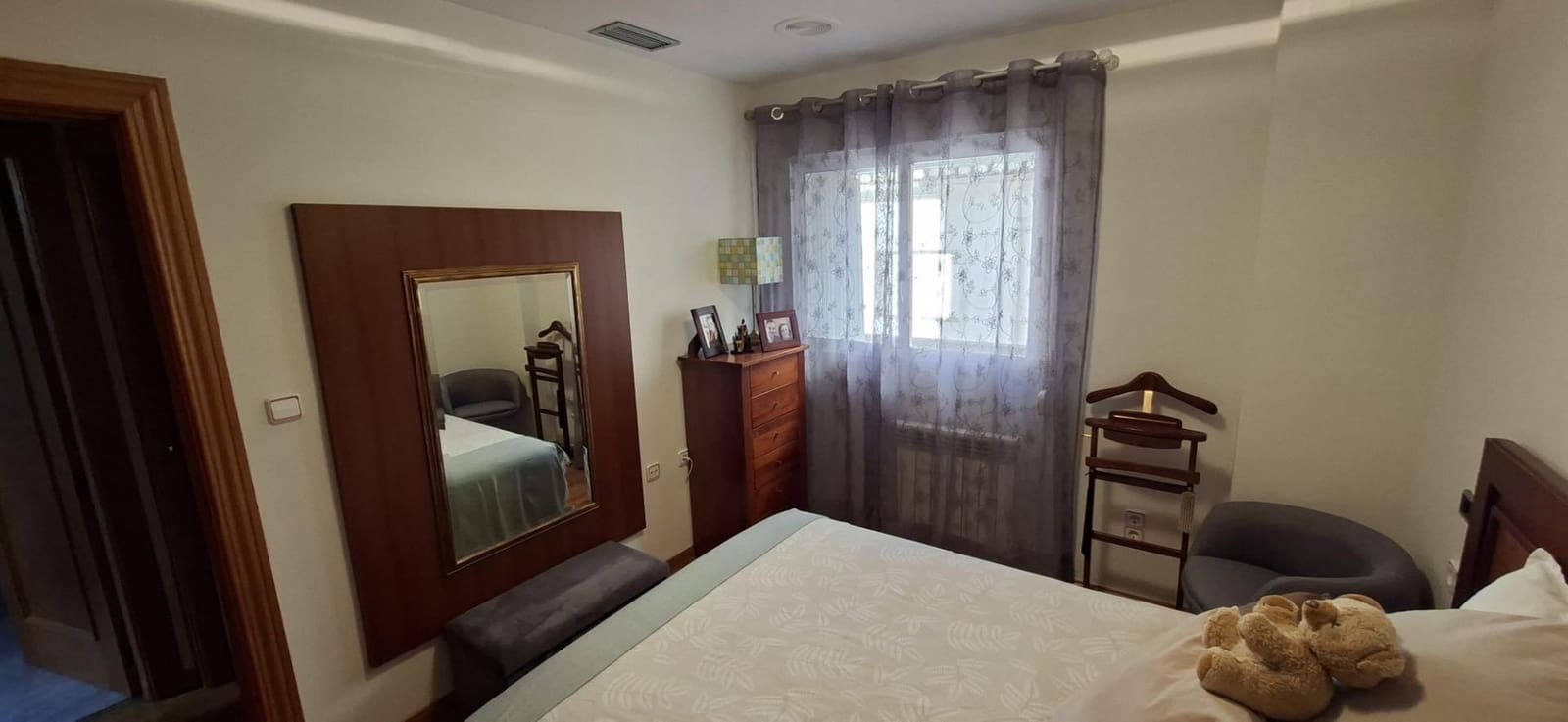 2 slaapkamer Flat te huur in Granada stad - € 900 (Ref: 9732439)
