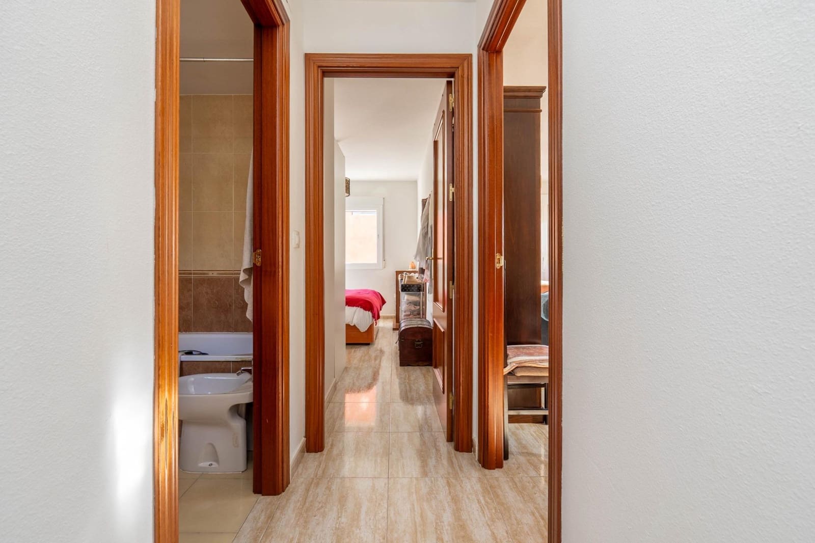 2 bedroom Flat for sale in Cijuela with garage - € 94,000 (Ref: 9735825)