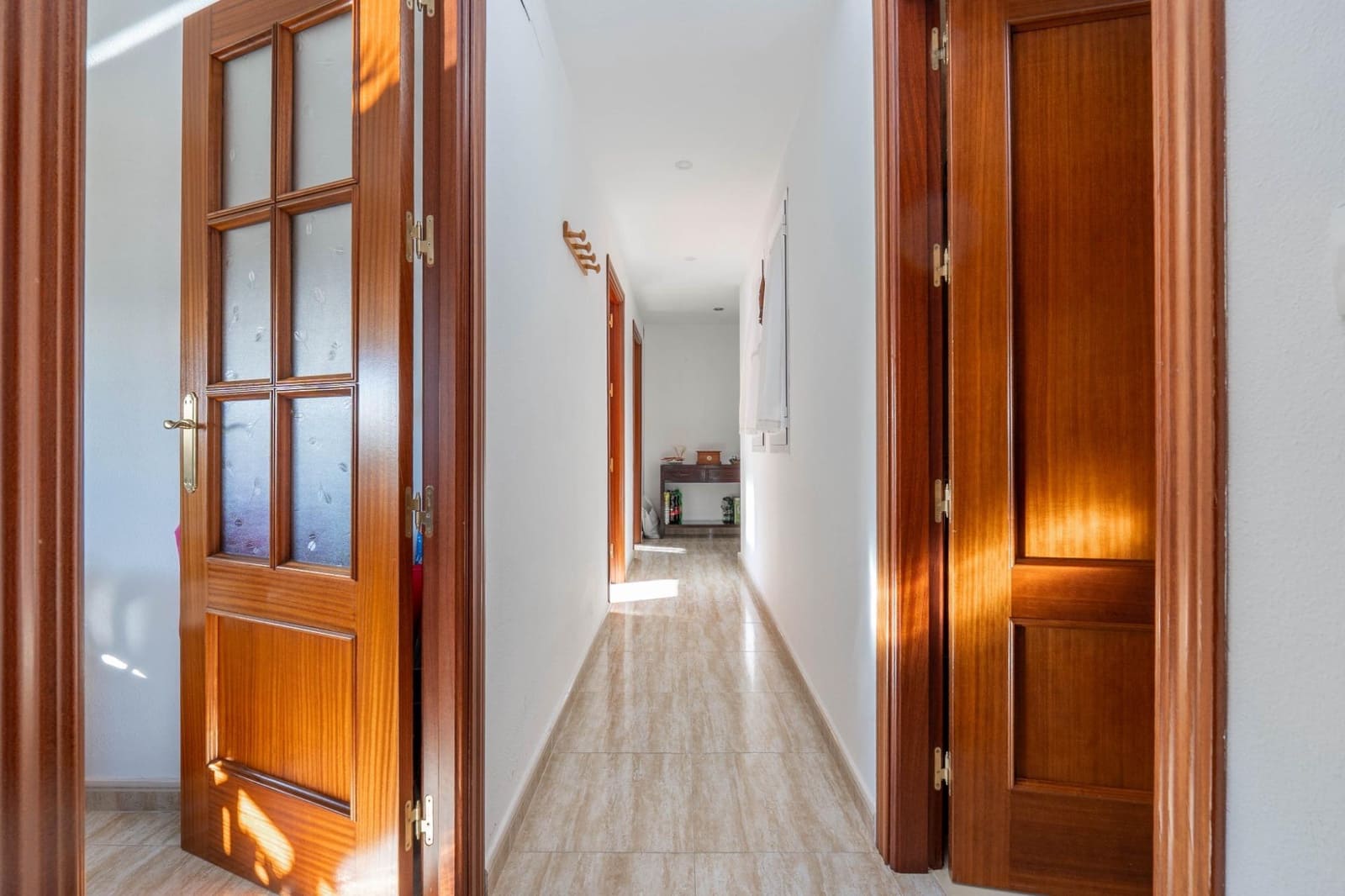 2 bedroom Flat for sale in Cijuela with garage - € 94,000 (Ref: 9735825)