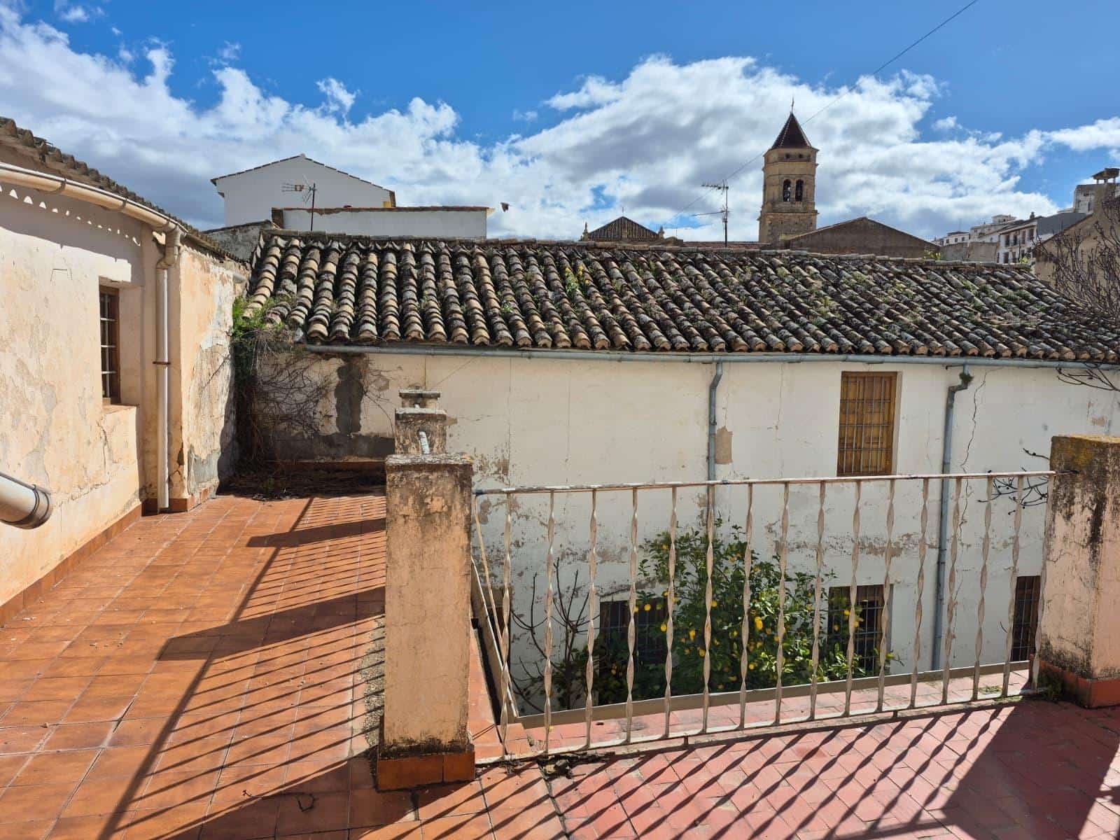 5 camera da letto Villetta a Schiera in vendita in Loja con garage - 99.000 € (Rif: 9735826)