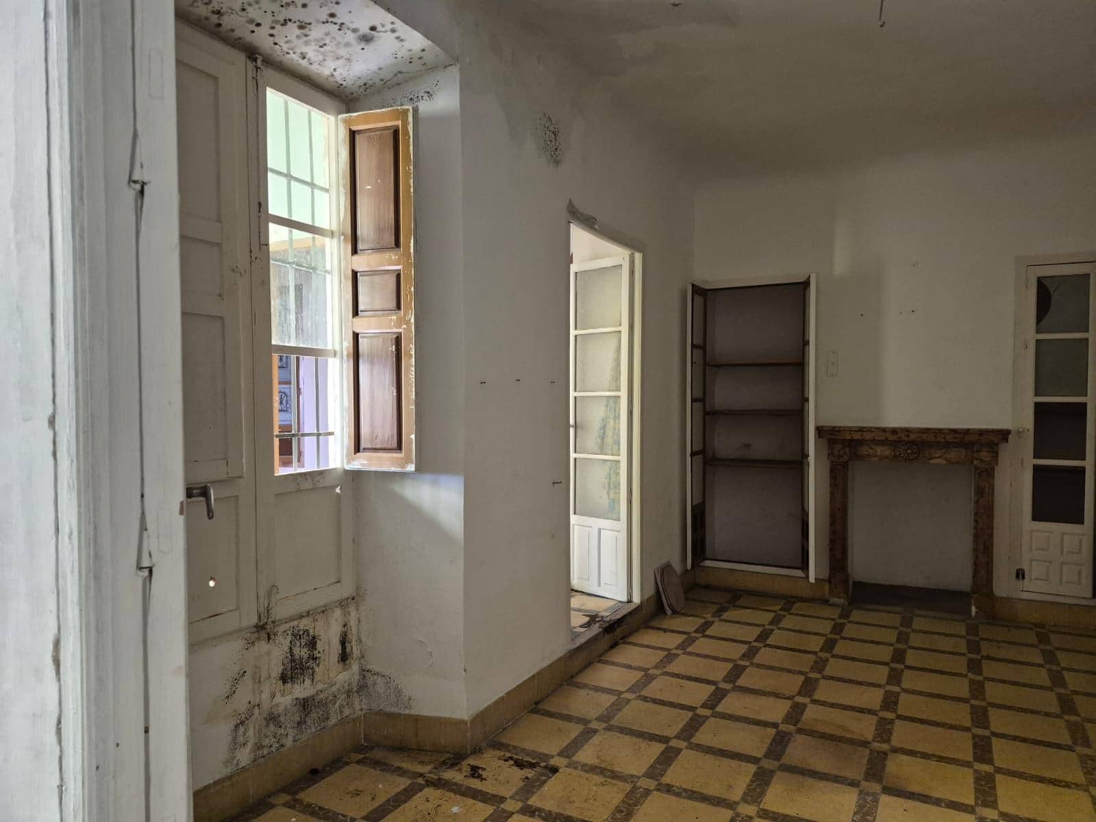 5 camera da letto Villetta a Schiera in vendita in Loja con garage - 99.000 € (Rif: 9735826)