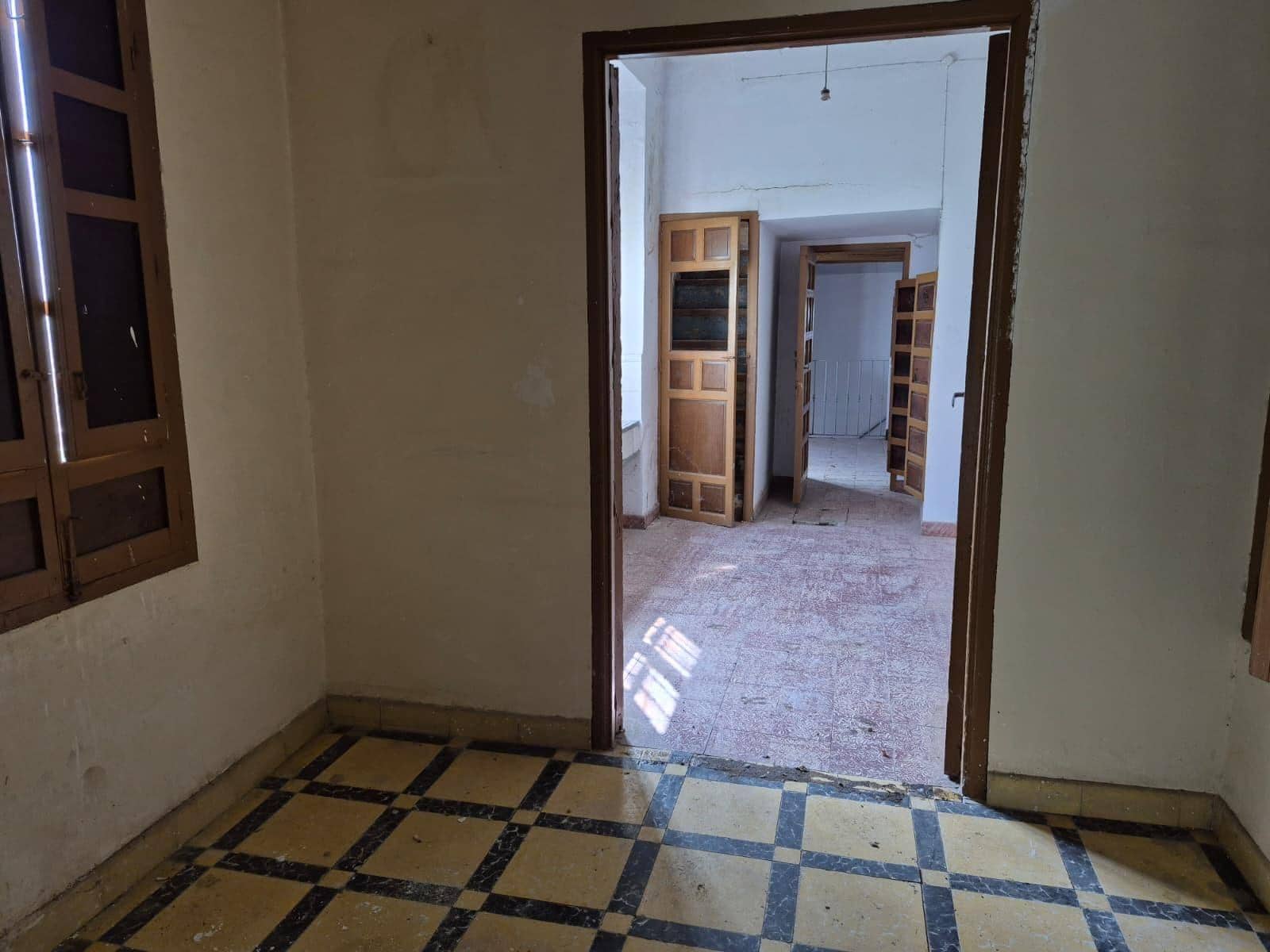 5 camera da letto Villetta a Schiera in vendita in Loja con garage - 99.000 € (Rif: 9735826)