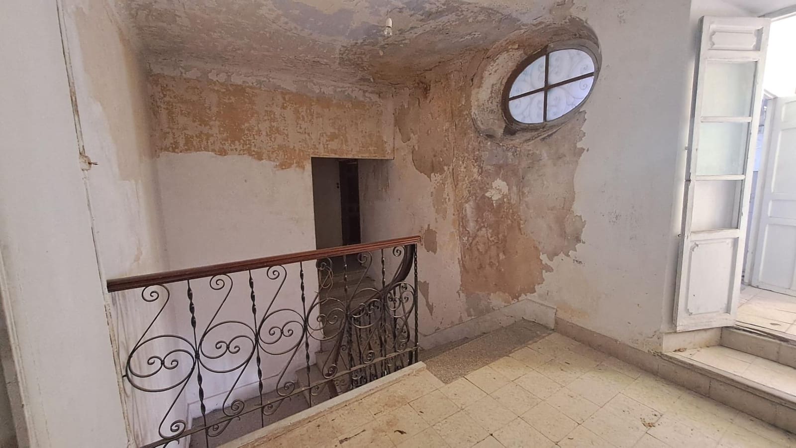 5 camera da letto Villetta a Schiera in vendita in Loja con garage - 99.000 € (Rif: 9735826)