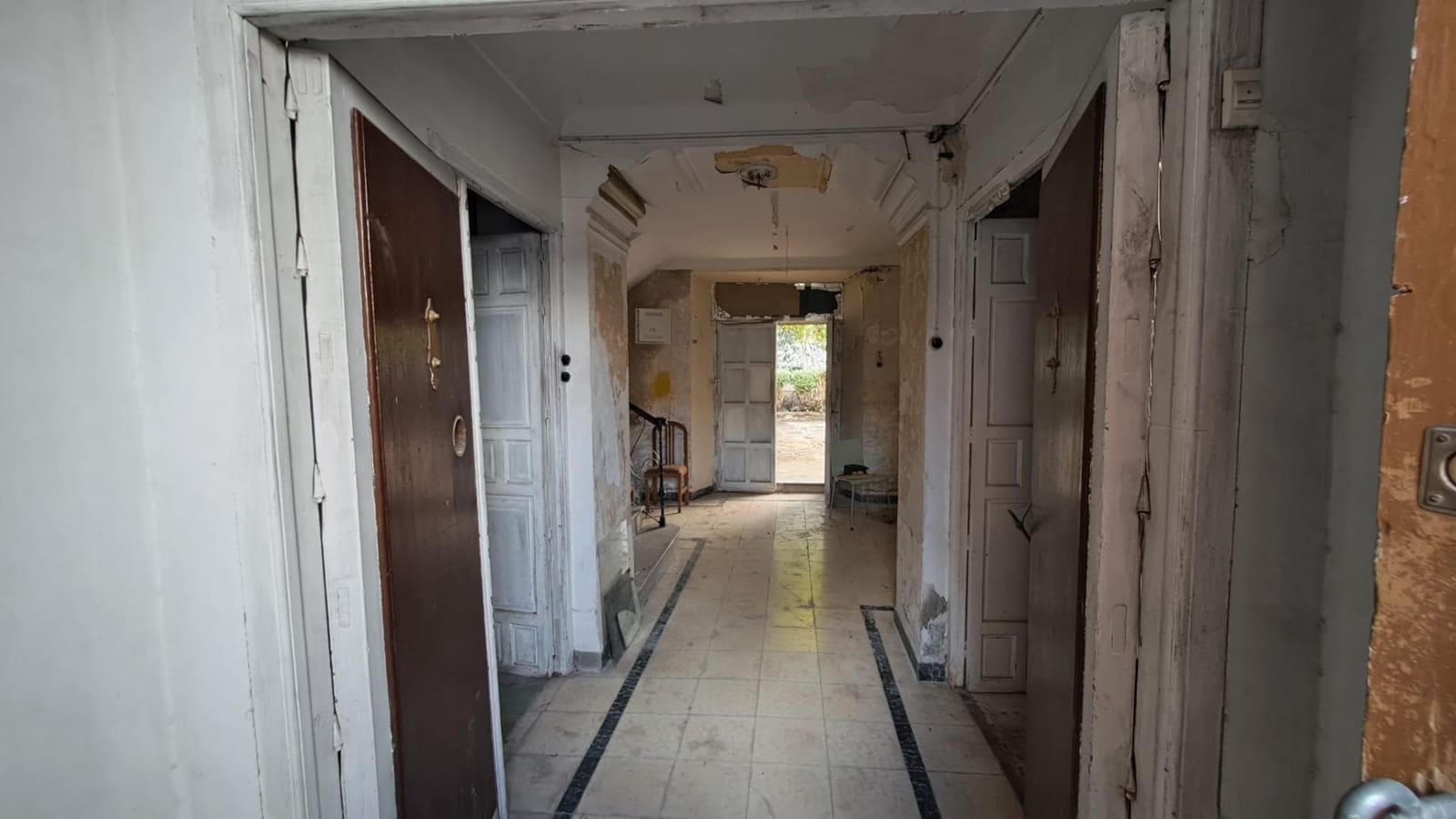 5 camera da letto Villetta a Schiera in vendita in Loja con garage - 99.000 € (Rif: 9735826)